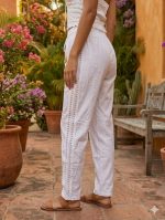Pantalón Blanco Bordado Al Lateral Tabita - Image 2