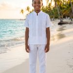 Guayabera Manga Corta Cuello Piloto Hindú Bordada Niño