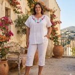 Blusa XL Blanca Bordada Hindú Cerrada R.3488