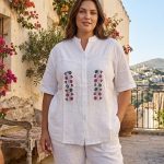 Blusa XXL Blanca Bordada Hindú Abierta R.3506