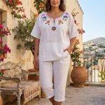 Blusa XXL Blanca Bordada Hindú Cerrada R.3521