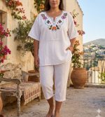 Blusa XXL Blanca Bordada Hindú Cerrada R.3521 - Image 2