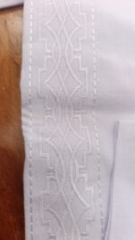 Guayabera Blanca Bordada Cuello Piloto Manga Corta Graciela - Image 2